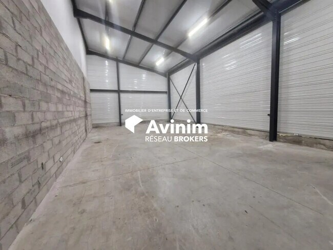 Plus de détails pour Industriel/Logistique à louer