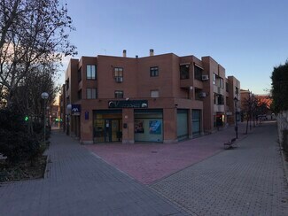 Plus de détails pour Calle de la Mosquilona, 78, Colmenar Viejo - Local commercial à louer