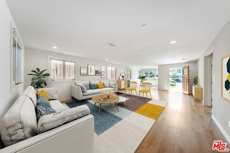 505 Belmont Ave, Los Angeles, CA à vendre - Photo de l’immeuble – Image 2 sur 12