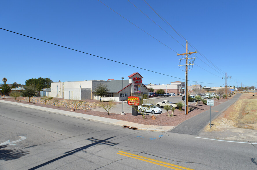 798 S Highway 92, Sierra Vista, AZ à louer - Photo de l’immeuble – Image 3 sur 3