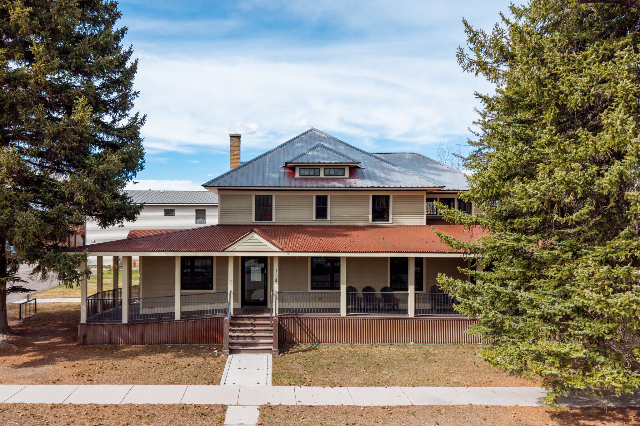 104 W Ruby Ave, Gunnison, CO à vendre Photo principale– Image 1 sur 46