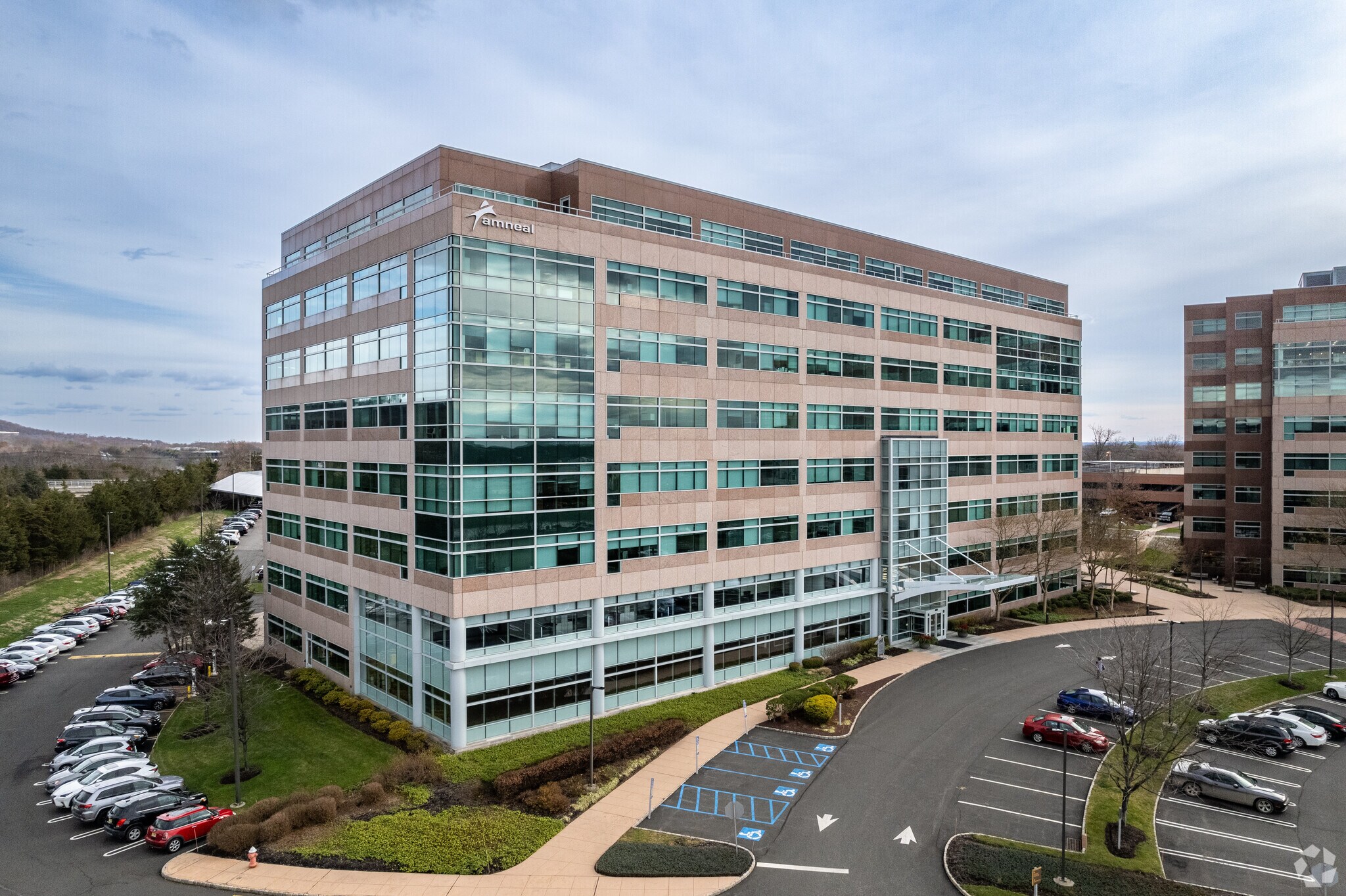 400 Crossing Blvd, Bridgewater, NJ à louer Photo de l’immeuble– Image 1 sur 7