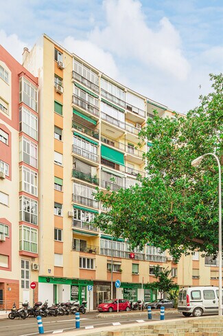 Plus de détails pour Calle San Millán, 5, Málaga - Coworking à louer