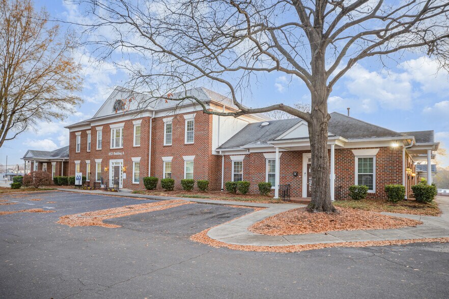 4523 Park Rd, Charlotte, NC à vendre - Photo de l’immeuble – Image 3 sur 46