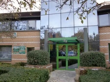 Rue Albert Einstein, Champs-sur-Marne à louer Photo de l’immeuble– Image 1 sur 9