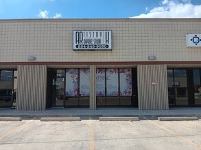 2501 S W S Young Dr, Killeen, TX à louer Photo de l’immeuble– Image 1 sur 1