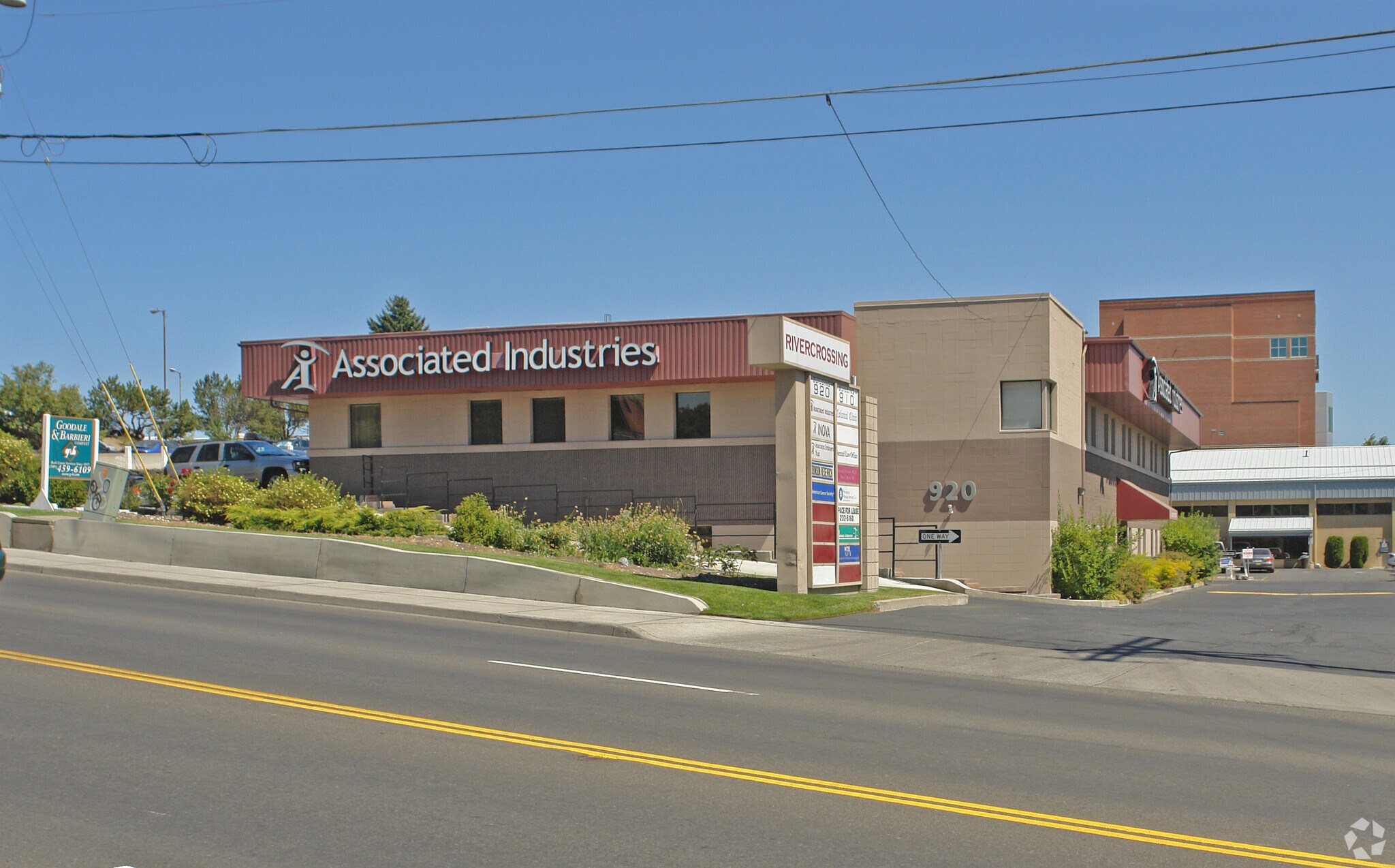 920 N Washington St, Spokane, WA à louer Photo principale– Image 1 sur 4