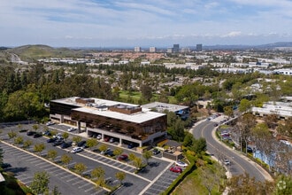 23161 Mill Creek Dr, Laguna Hills, CA - VUE AÉRIENNE  vue de carte - Image1