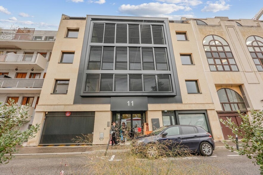 Bureau dans Boulogne-Billancourt à louer - Photo de l’immeuble – Image 1 sur 14