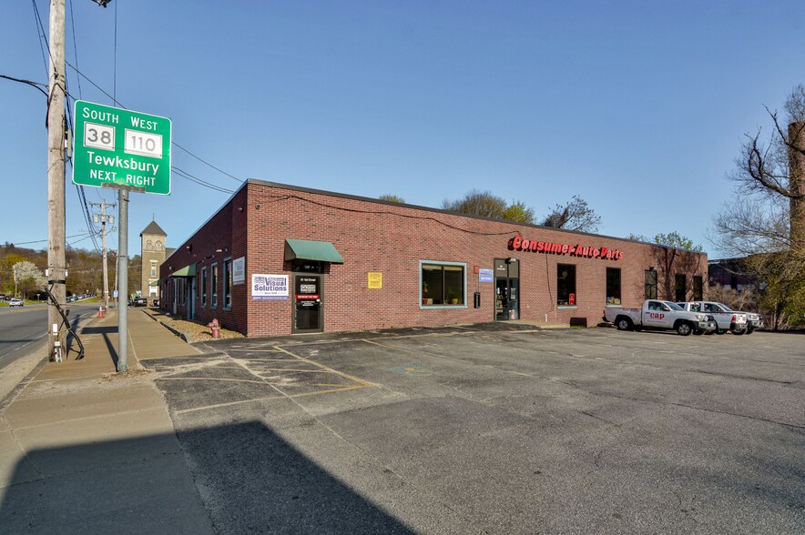 31 1st St, Lowell, MA à louer - Photo de l’immeuble – Image 2 sur 10