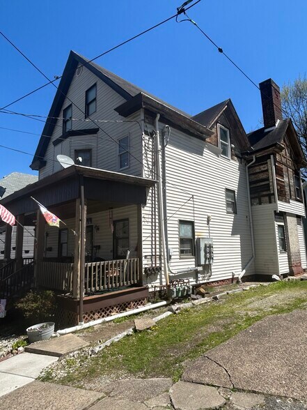 409 4th St, Monongahela, PA à vendre - Photo de l’immeuble – Image 2 sur 17