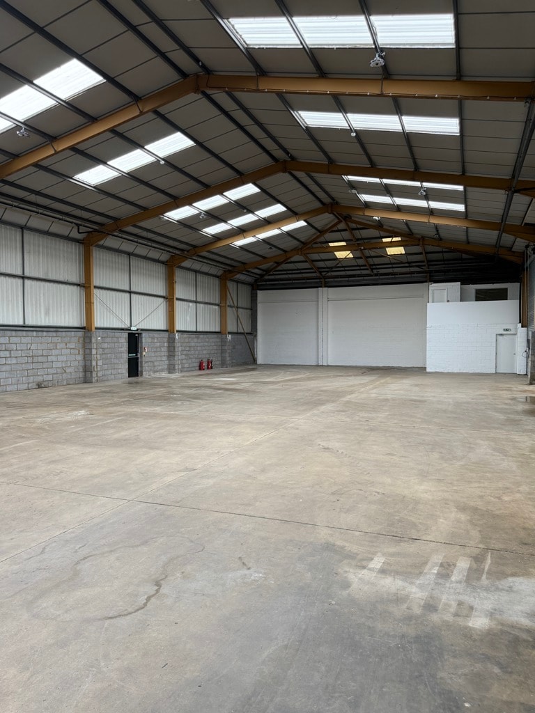 Rivermead Rd, Londres à louer Photo intérieure– Image 1 sur 3