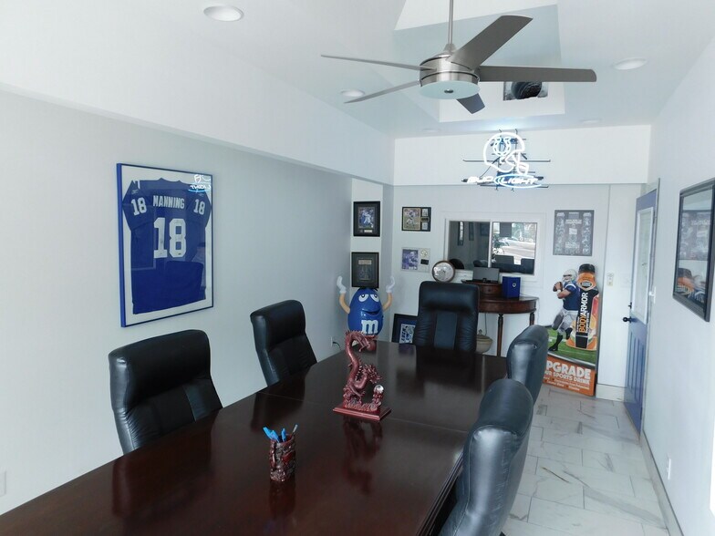 72 W Main St, Danville, IN à vendre - Photo intérieure – Image 3 sur 20