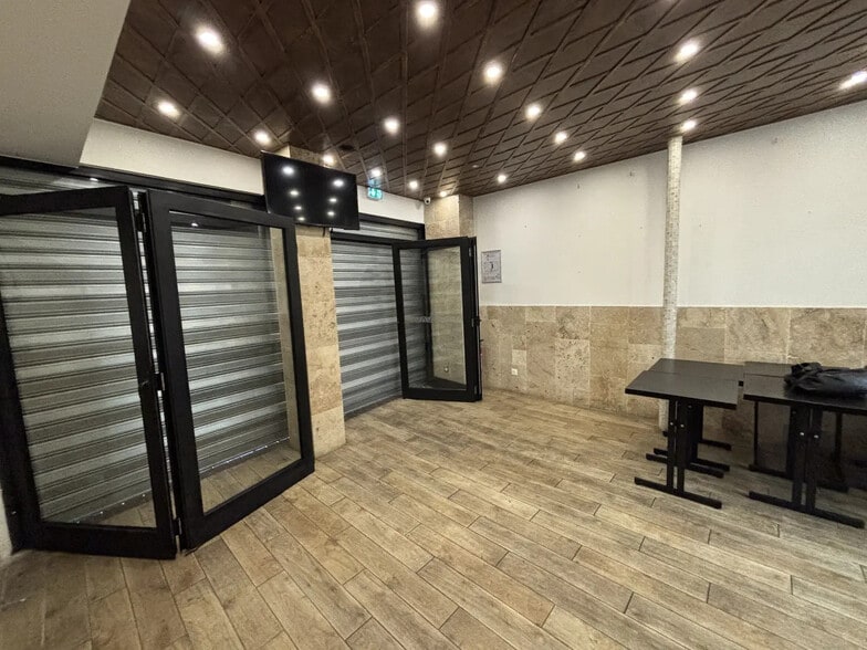 8-10 Avenue De Fontainebleau, Le Kremlin-Bicêtre à louer - Photo intérieure – Image 3 sur 13