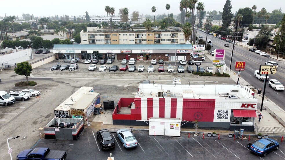 8622-8634 Balboa Blvd, Northridge, CA à louer - Photo de l’immeuble – Image 2 sur 9