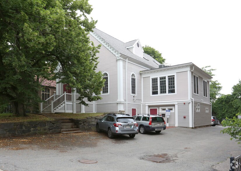 541 Cambridge St, Allston, MA à louer - Photo principale – Image 1 sur 11