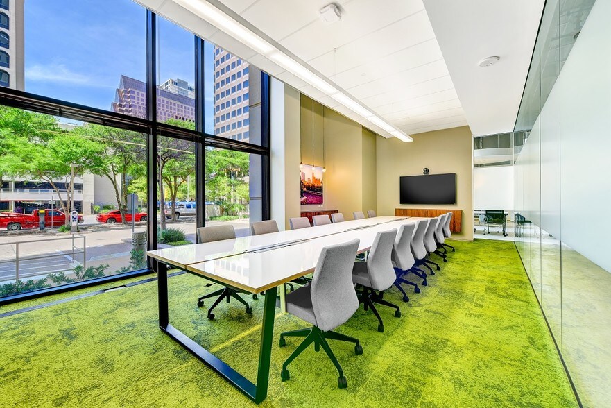 98 San Jacinto Blvd, Austin, TX à louer - Photo intérieure – Image 2 sur 62