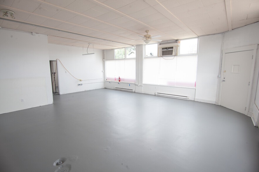 1200-1218 N Killingsworth St, Portland, OR à vendre - Photo intérieure – Image 3 sur 27