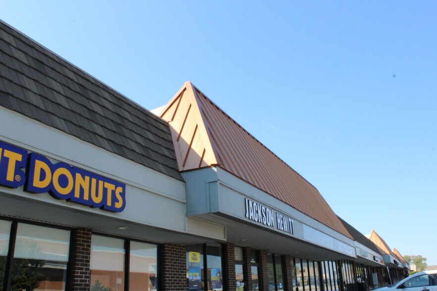 1461-1505 E 151st St, Olathe, KS à louer - Photo de l’immeuble – Image 2 sur 6