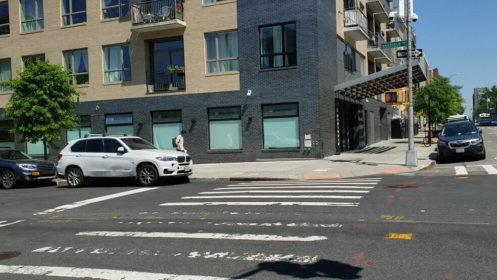 73 Montrose Ave, Brooklyn, NY à louer - Vidéo sur l’annonce professionnelle – Image 2 sur 6