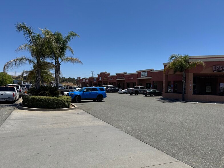 2-10 Nove Way, Valley Springs, CA à louer - Photo de l’immeuble – Image 3 sur 5