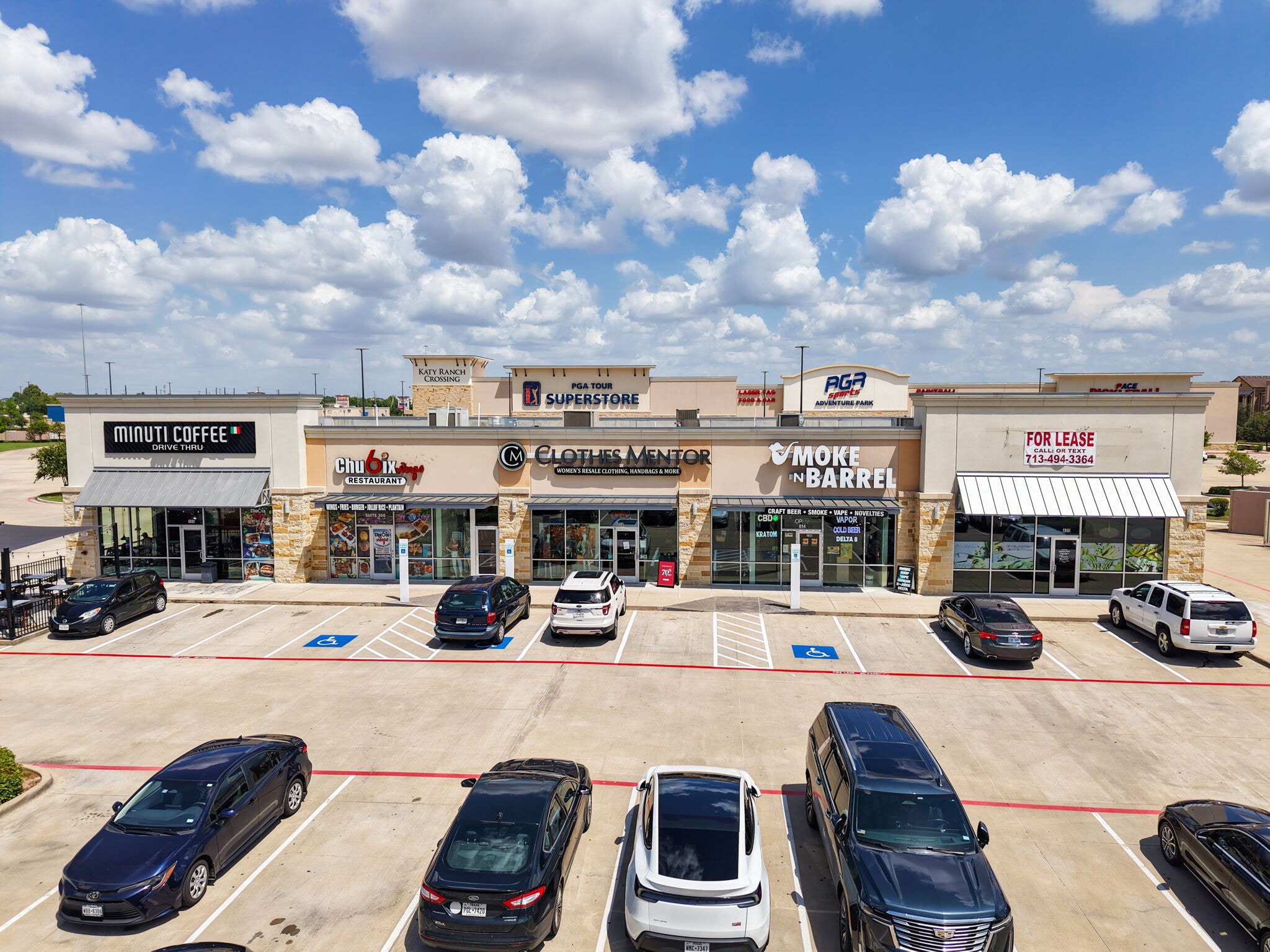814 Katy Fort Bend Rd, Katy, TX à louer Photo principale– Image 1 sur 10