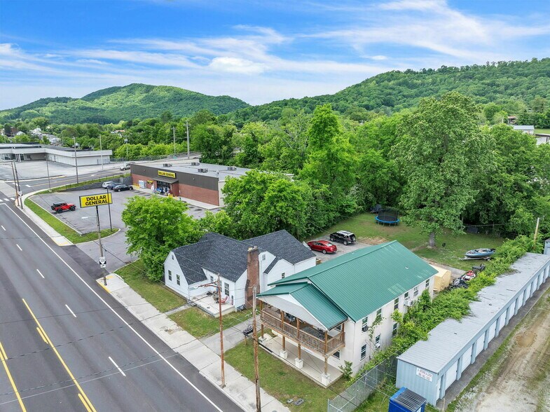 929 N Roane St, Harriman, TN à vendre - Photo de l’immeuble – Image 3 sur 20