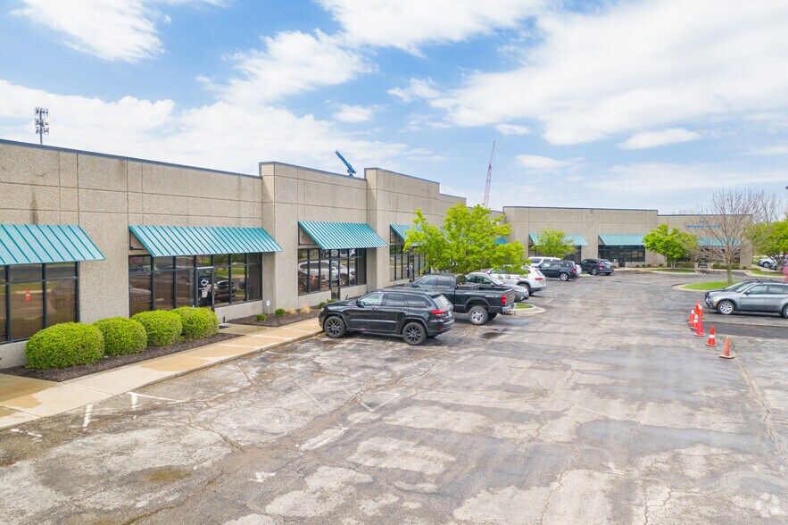 16100-16144 Foster St, Overland Park, KS à louer - Photo de l’immeuble – Image 2 sur 3