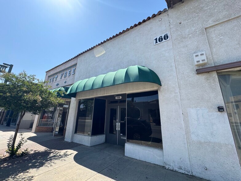 166 W Ramsey St, Banning, CA à vendre - Photo de l’immeuble – Image 2 sur 12
