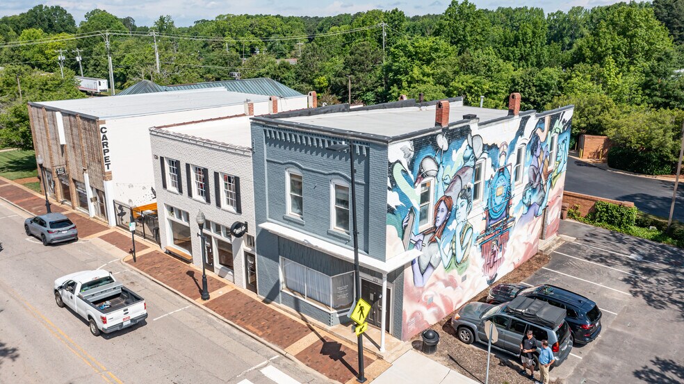 122 W Chatham St, Cary, NC à louer - Photo principale – Image 1 sur 4