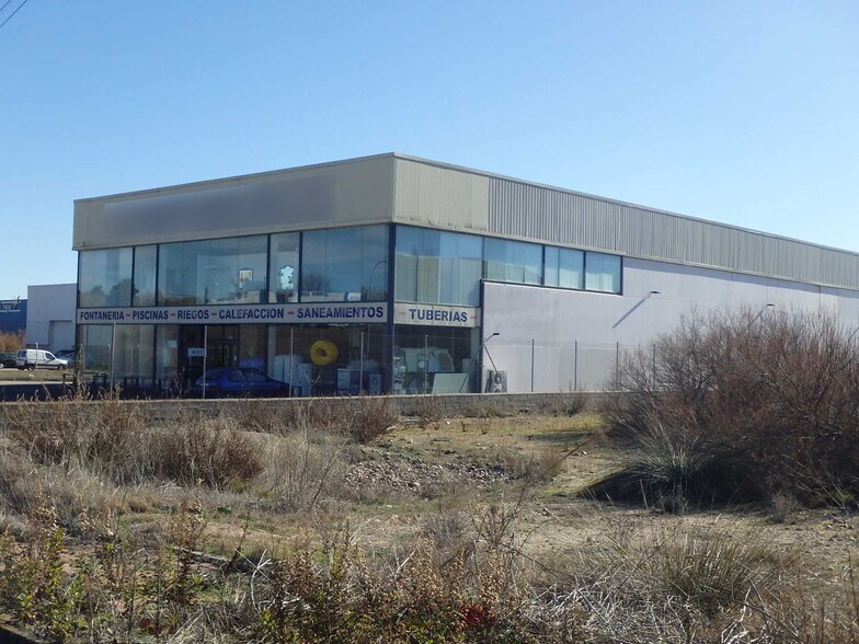 Industriel/Logistique dans Cazalegas, Toledo à vendre - Photo de l’immeuble – Image 1 sur 1