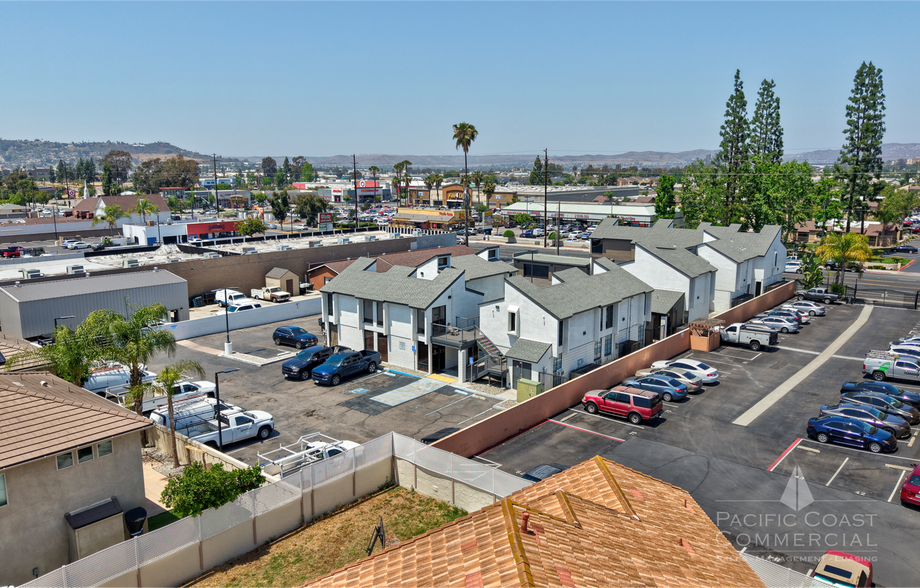 535 Broadway, El Cajon, CA à vendre - Photo de l’immeuble – Image 3 sur 10