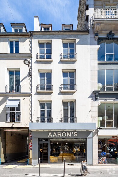 Rue Du Faubourg Saint-Antoine, Paris à louer - Photo principale – Image 1 sur 1
