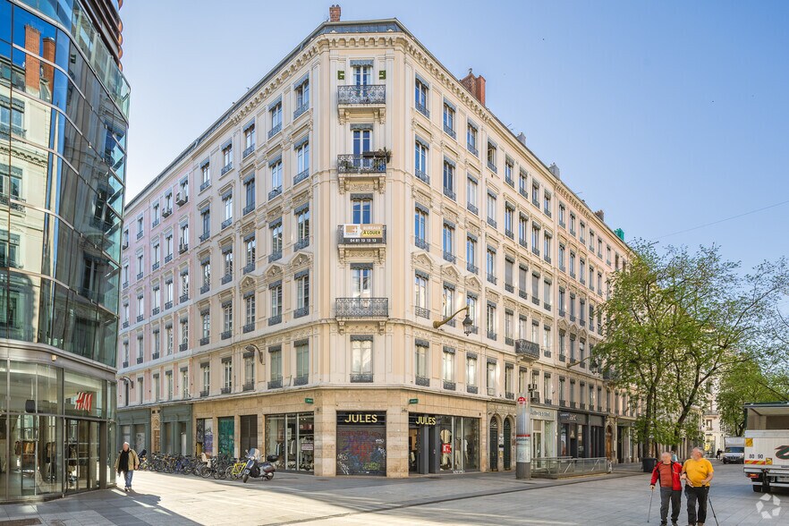 Bureau dans Lyon à louer - Photo principale – Image 1 sur 3
