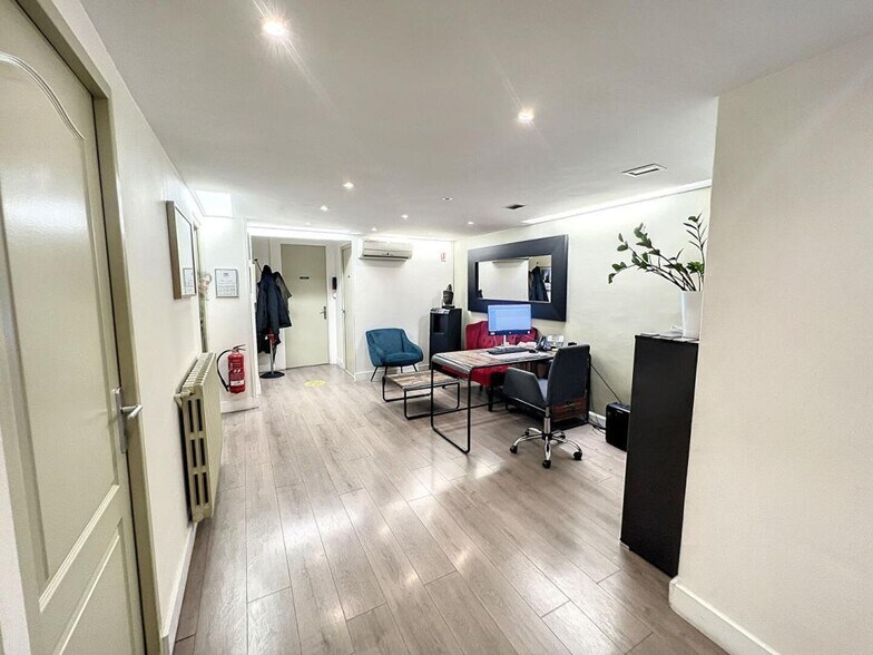 8 Rue De La République, Avignon à vendre - Photo intérieure – Image 2 sur 7
