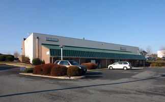 Plus de détails pour 722 Rio Rd, Charlottesville, VA - Local commercial à louer