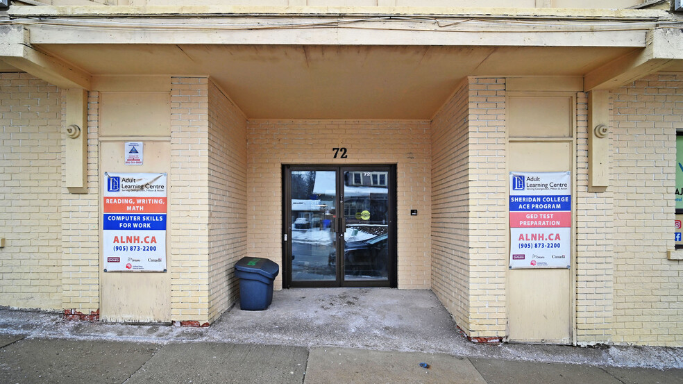 72 Mill St, Halton Hills, ON à vendre - Photo de l’immeuble – Image 2 sur 14