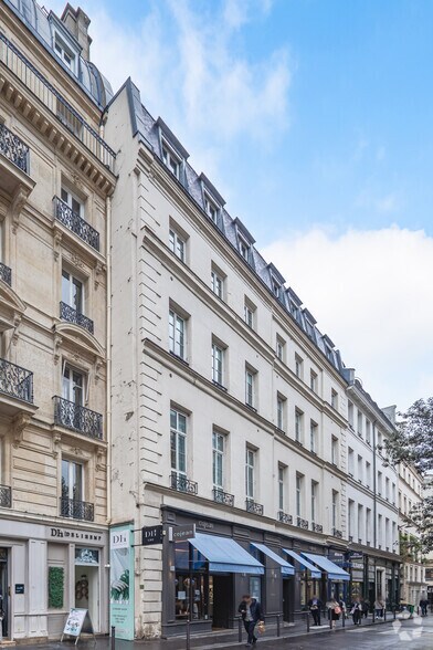 19 Rue Du Quatre Septembre, Paris à louer - Photo de l’immeuble – Image 2 sur 6