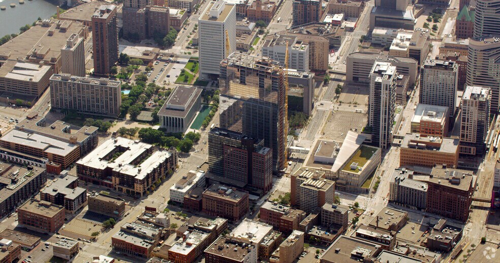 250 Nicollet Mall, Minneapolis, MN à louer - Aérien – Image 2 sur 13