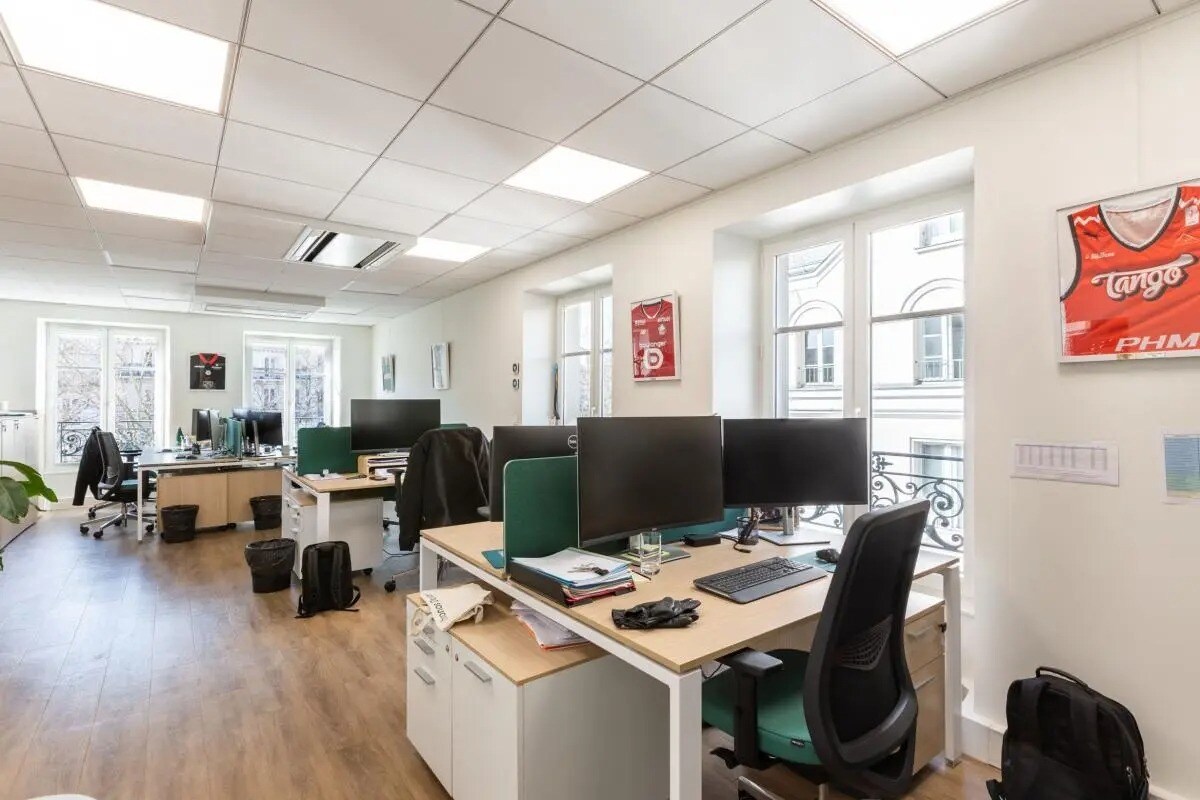 Espace de coworking dans Paris à louer Photo intérieure– Image 1 sur 12