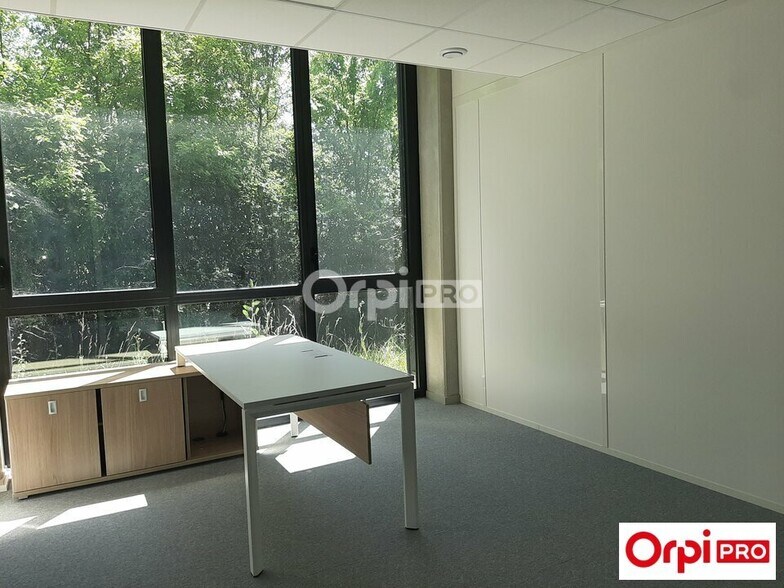 Bureau dans Valence à louer - Photo intérieure – Image 3 sur 7