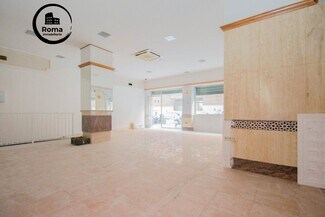 Plus de détails pour Local commercial à vendre