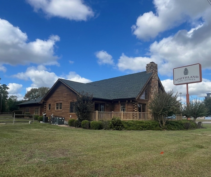 3989 Interstate 45 N, Conroe, TX à vendre - Photo principale – Image 1 sur 10