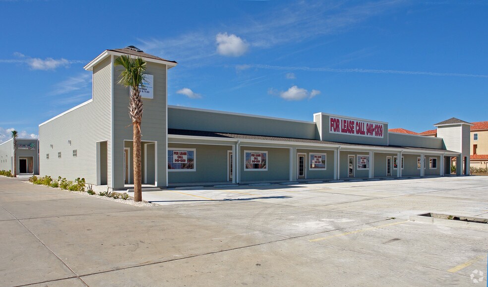15217 S Padre Island Dr, Corpus Christi, TX à louer - Photo de l’immeuble – Image 3 sur 14