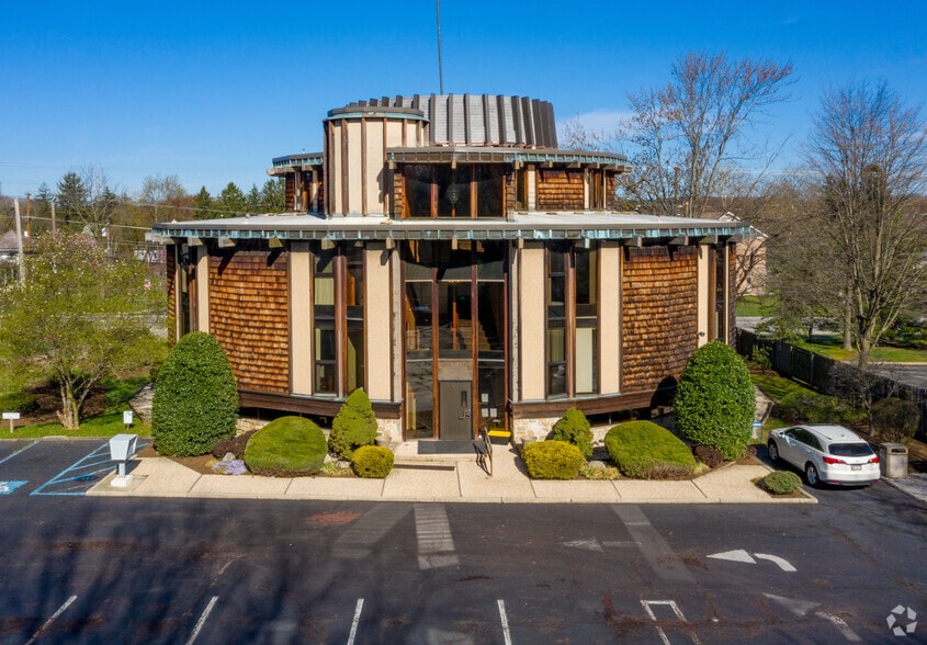 1166 DeKalb Pike, Blue Bell, PA à louer - Photo de l’immeuble – Image 1 sur 5