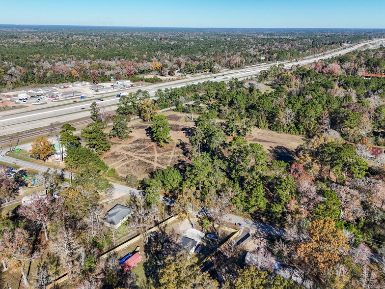 15633 1st St, Splendora, TX à vendre - Aérien – Image 2 sur 9