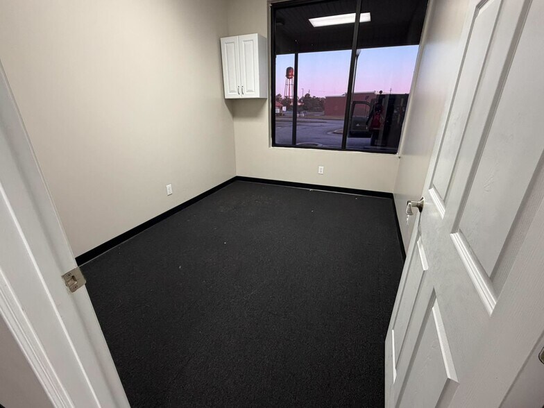 10 Legacy Way, Adairsville, GA à louer - Photo de l’immeuble – Image 3 sur 5