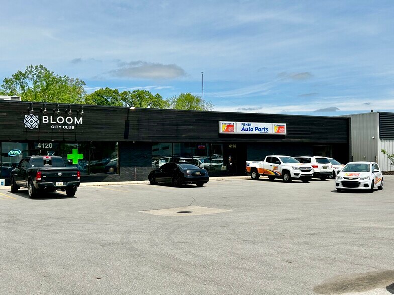 4114-4120 W Stadium Dr, Kalamazoo, MI à vendre - Photo de l’immeuble – Image 1 sur 7