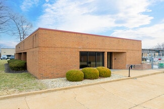 Plus de détails pour 2646 Metro Blvd, Maryland Heights, MO - Industriel/Logistique à vendre