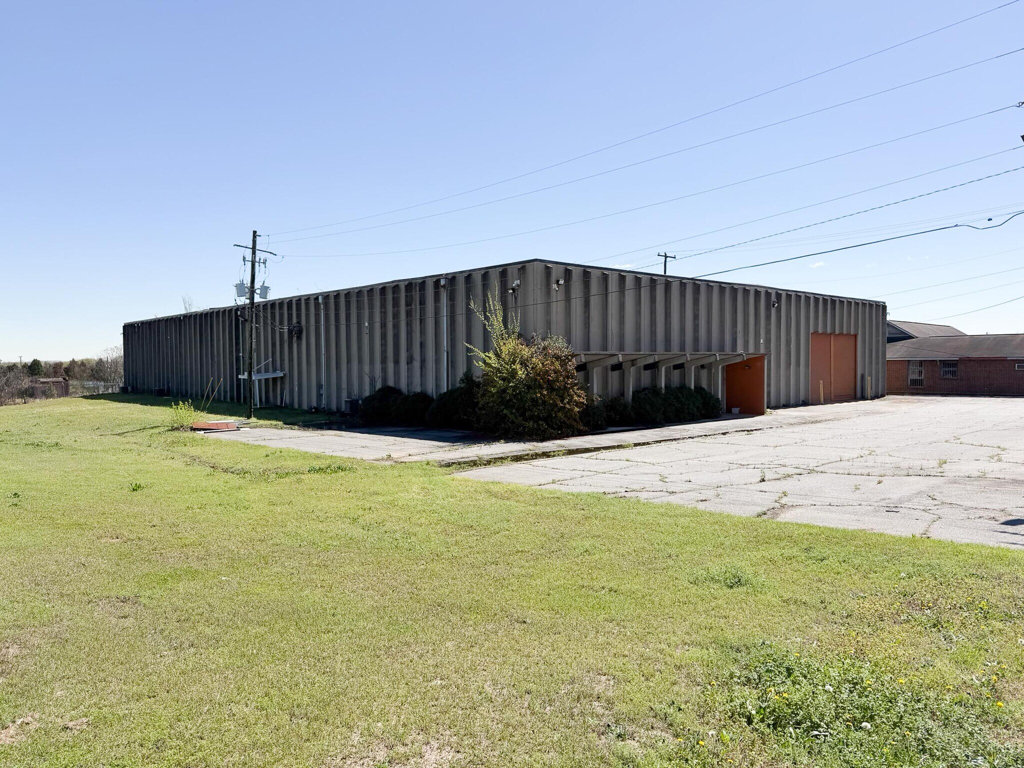 1660 Waterville Rd, Macon-Bibb, GA à louer Photo principale– Image 1 sur 9